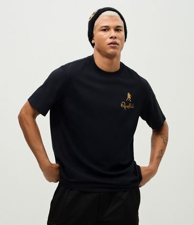 Remera Comfort con Estampa de Ronaldinho O Mago da Bola 3