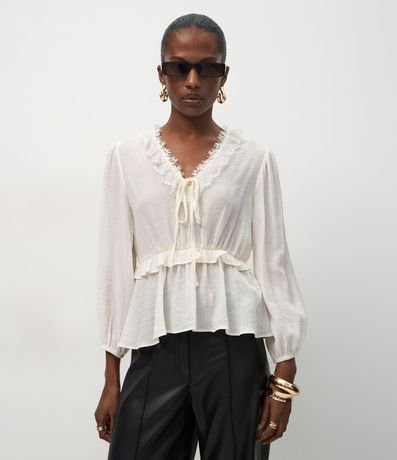 Blusa Femenina Crinkle con Encaje y Modelado Fluído