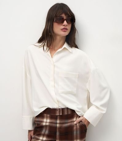 Camisa Oversize con Bolsillo Lateral