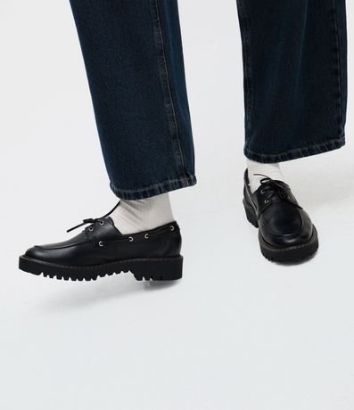 Zapato Dockside en Cuero con Suela track y Detalle de Ojale 6
