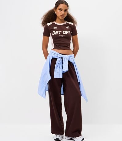 Remera en Algodón con Estampa College y Lettering Get Off 2