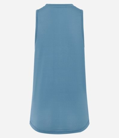 Musculosa Deportiva en Microfibra Texturizada y Bajo Redondeado 3