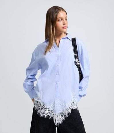 Camisa Oversize de Tricoline con Rayas y Detalle de Renda