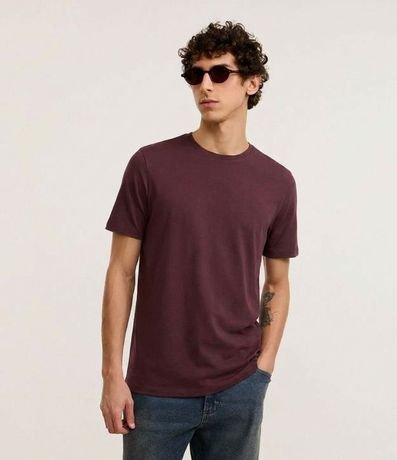 Remera Slim Básica en Algodón Peruano con Cuello Redondo 2