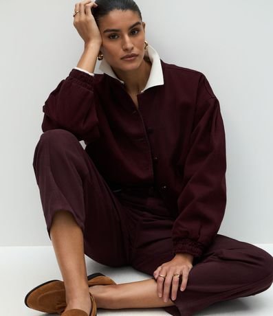 Pantalón Carrot en Sarga con Cintura Alta 5