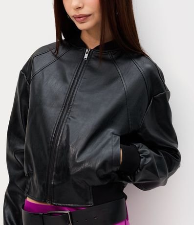 Campera Bomber en PU con Cuello Alto 3