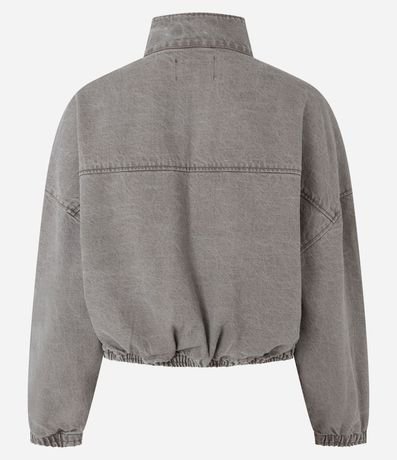 Campera Bomber en Sarga con Bolsos y Cuello Alto 6