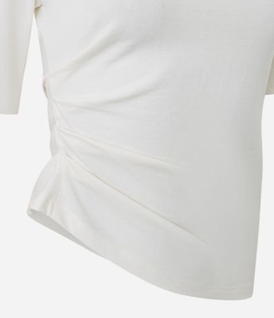 Blusa en Algodón con Hombreras y Ruedo Asimétrico 2