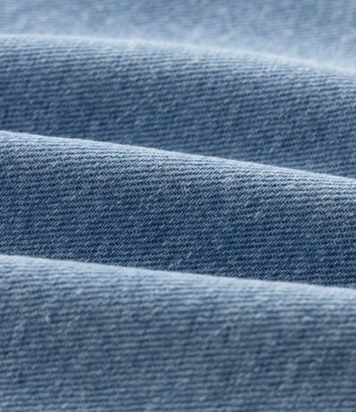 Pantalón Recto en Jeans con Bolsillos Funcionales 5
