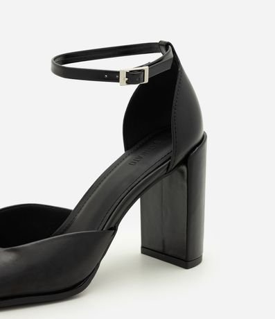 Zapato en PU con Taco Bloque y Punta Cuadrada 4