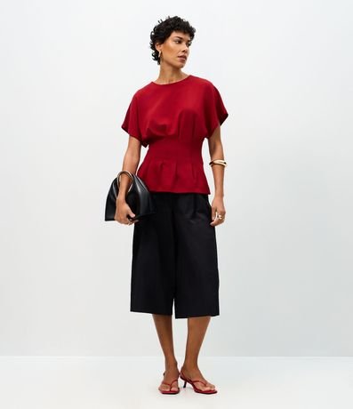 Blusa Peplum Estructurada con Pliegues Delanteros 2