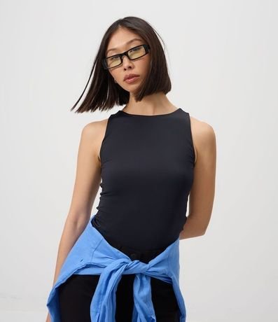Blusa en Poliamida con Cuello Redondo