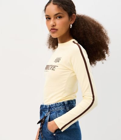 Blusa Manga Larga en Algodón con Estampa de Overdrive y Bies Contrastante 3