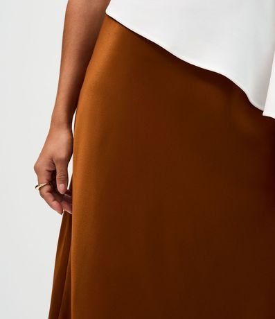 Pollera Midi Satinada con Cintura Elástica 4