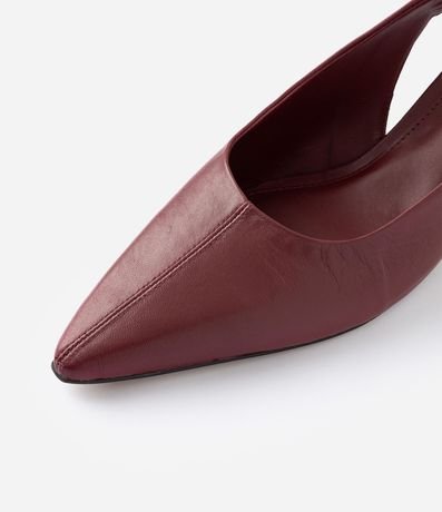 Zapato Slingback en Cuero con Taco Bajo Kitten Heel 5