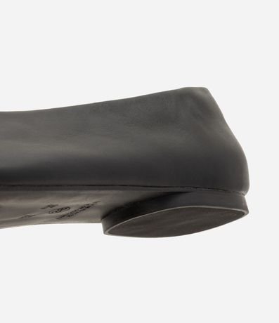 Zapatilla en Cuero con Punta Redonda 3
