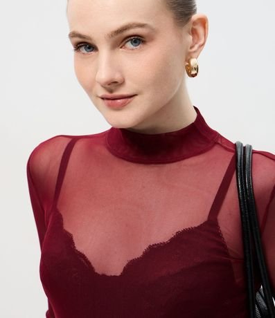 Blusa en Tule con Transparencia y Cuello Alto 3