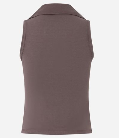 Blusa Polo en Escote V sin Mangas 2