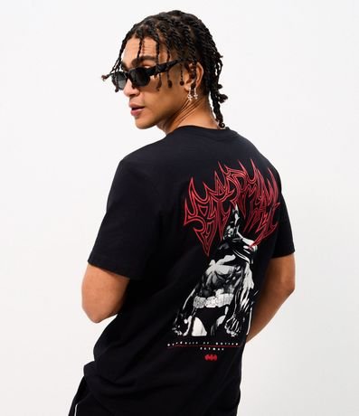 Remera Comfort en Algodón con Estampa de Batman Defender of Gotham