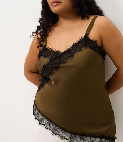 Blusa Musculosa en Satén con Encaje y Bajo Asimétrico Curve & Plus Size 3