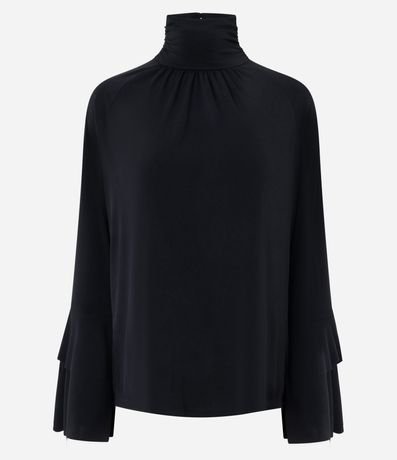 Blusa Bata con Mangas Amplias y Volados en Capas 2