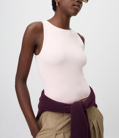 Blusa en Poliamida con Cuello Redondo 3