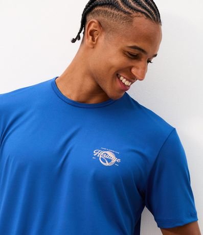 Remera Dry Deportiva con Lettering Heritage
