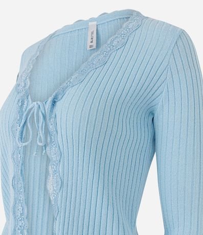 Blusa en Punto Canelado con Detalle en Encaje y Lazo 6