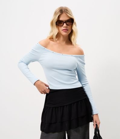 Blusa en Viscosa con Escote Hombro a Hombro y Piedras en el Escote
